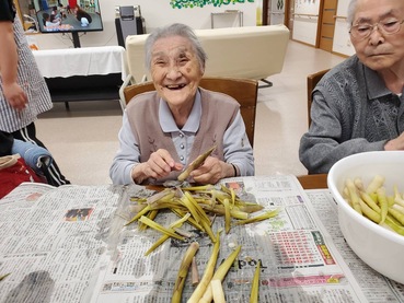 竹の子の皮むき